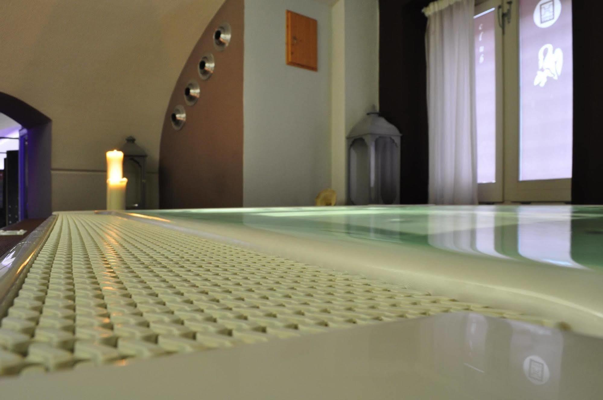 Grand Piazza Borsa Hotel 4*